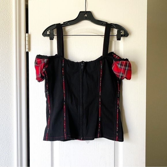 Tripp NYC Top Gothic Tartan Lace Off-Shoulder Y2K Corset Black Red Plaid XL GUC - Picture 8 of 8